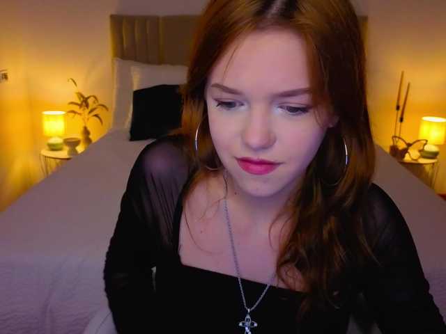 Melissa-me0w live cam on BongaCams