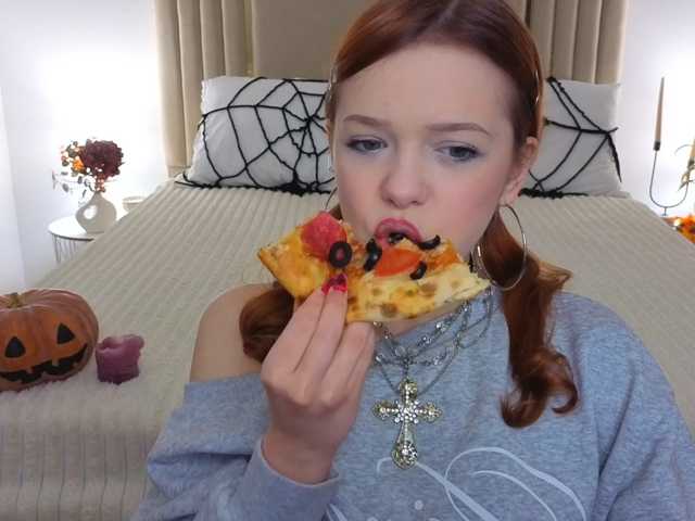 Melissa-me0w live cam on BongaCams