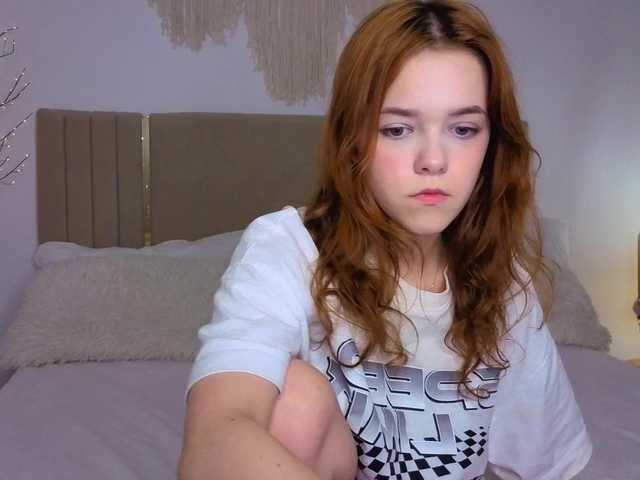 Melissa-me0w live cam on BongaCams