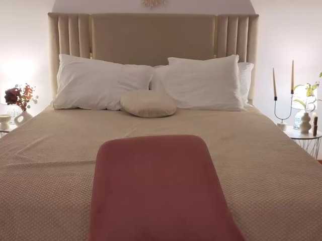 Melissa-me0w live cam on BongaCams