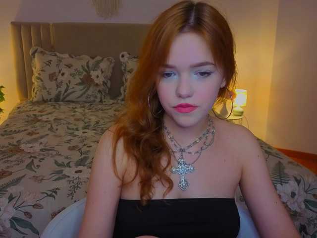 Melissa-me0w live cam on BongaCams