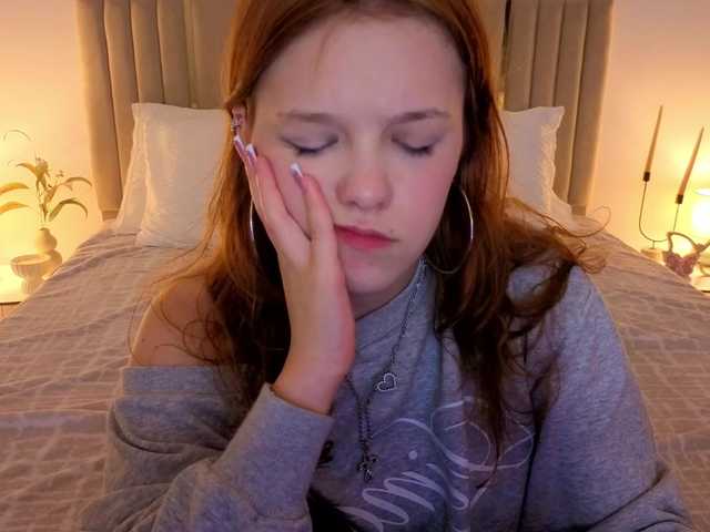 Melissa-me0w live cam on BongaCams