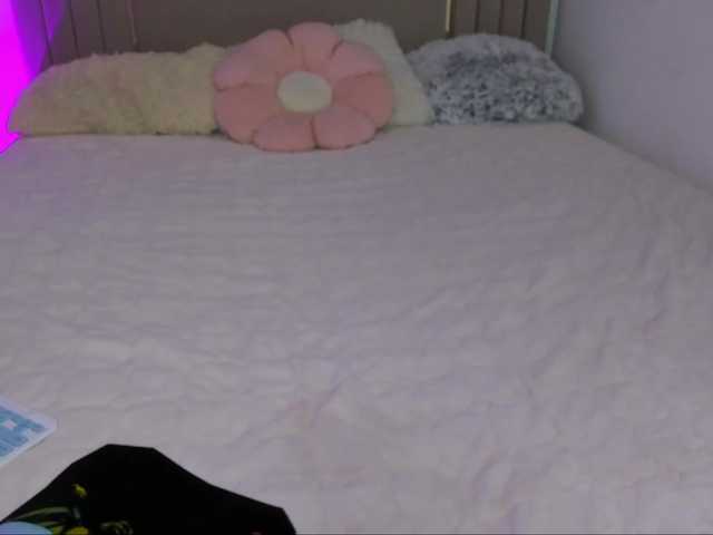 Melissa-me0w live cam on BongaCams