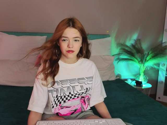 Melissa-me0w live cam on BongaCams