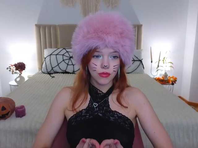 Melissa-me0w live cam on BongaCams