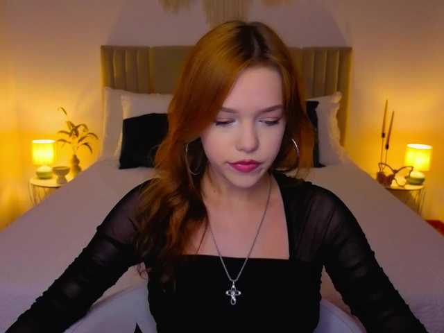 Melissa-me0w live cam on BongaCams