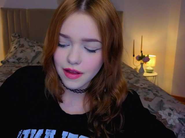 Melissa-me0w live cam on BongaCams