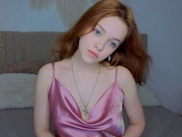 Melissa-me0w live cam on BongaCams
