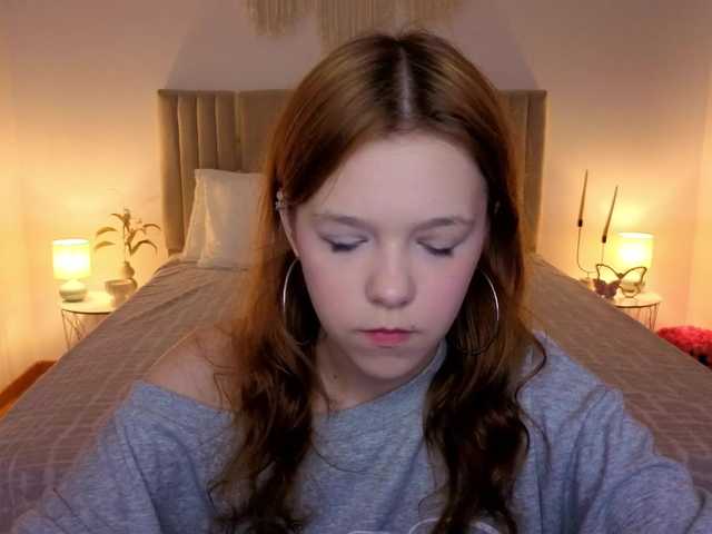 Melissa-me0w live cam