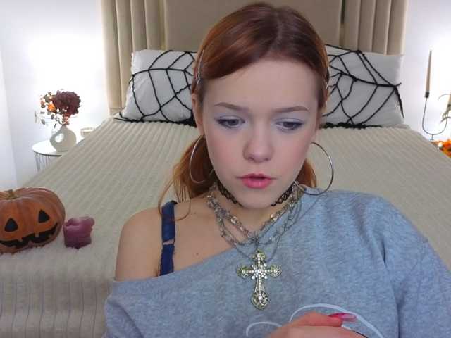 Melissa-me0w live cam on BongaCams