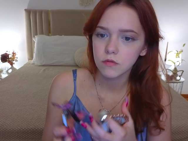 Melissa-me0w live cam on BongaCams