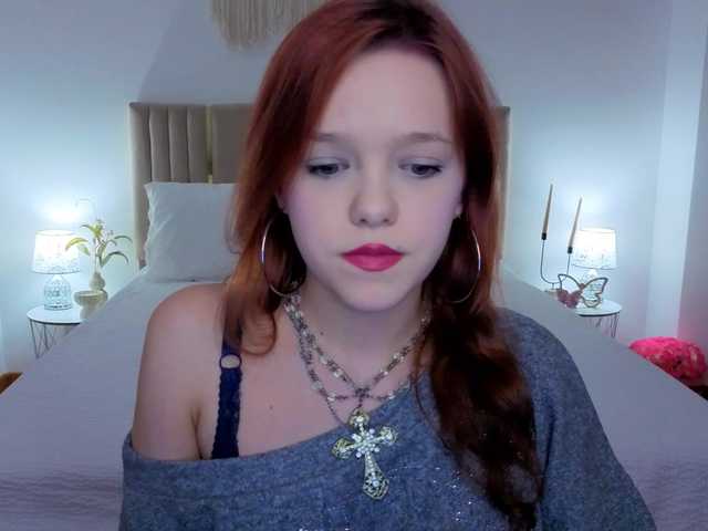 Melissa-me0w live cam on BongaCams
