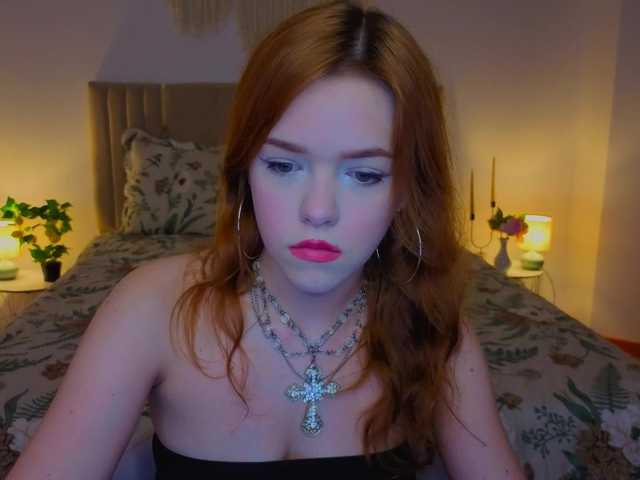 Melissa-me0w live cam on BongaCams