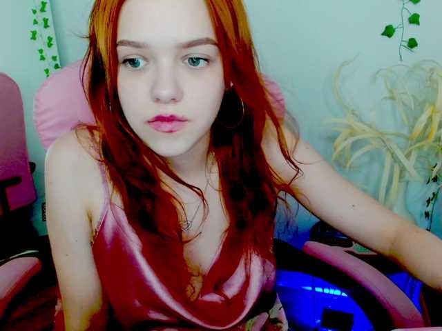 Melissa-me0w live cam on BongaCams
