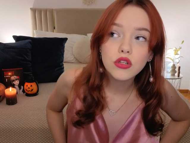 Melissa-me0w live cam on BongaCams