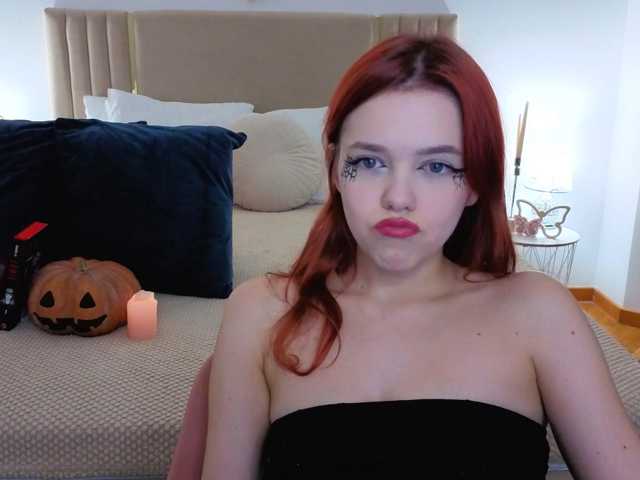 Melissa-me0w live cam on BongaCams