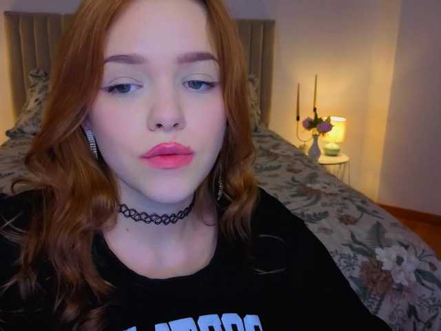 Melissa-me0w live cam on BongaCams