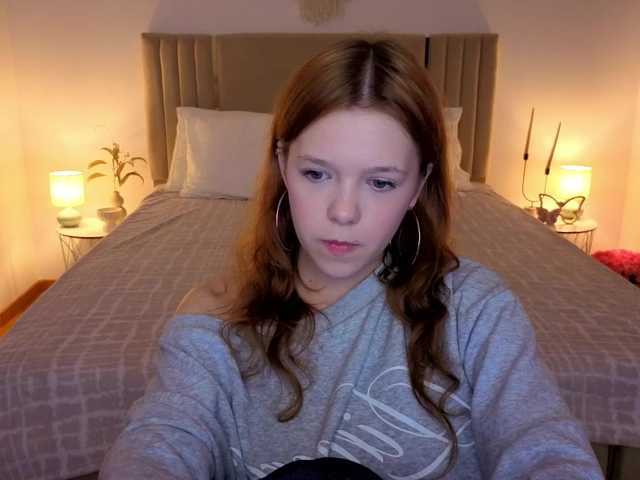 Melissa-me0w live cam on BongaCams