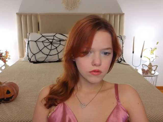 Melissa-me0w live cam