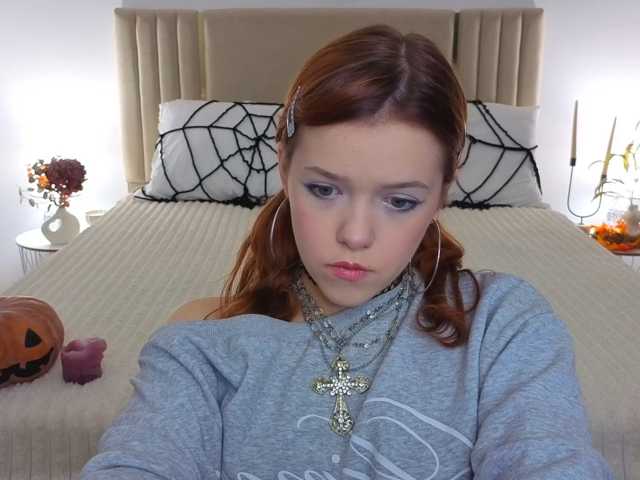 Melissa-me0w live cam on BongaCams