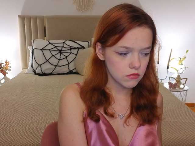 Melissa-me0w live cam