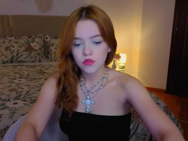 Melissa-me0w live cam on BongaCams
