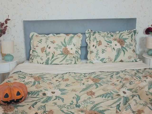 Melissa-me0w live cam on BongaCams