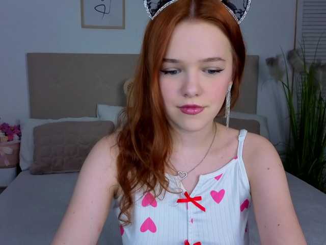 Melissa-me0w live cam on BongaCams