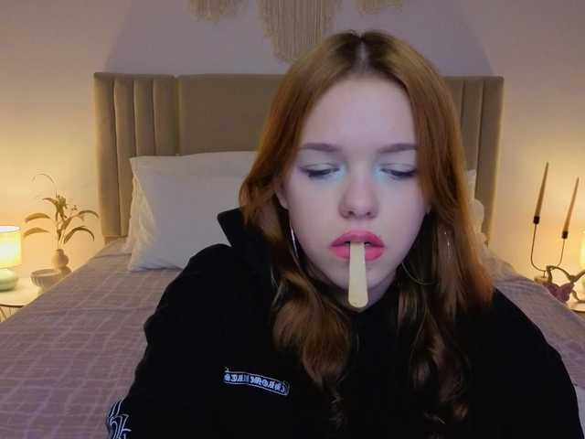 Melissa-me0w live cam on BongaCams
