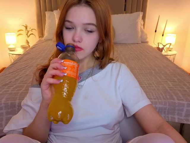 Melissa-me0w live cam on BongaCams
