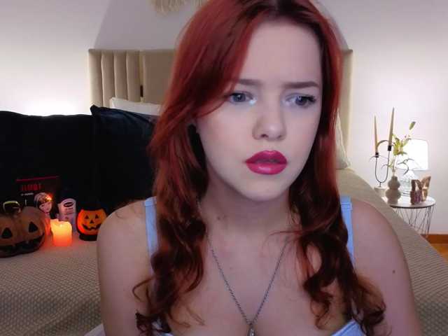 Melissa-me0w live cam on BongaCams