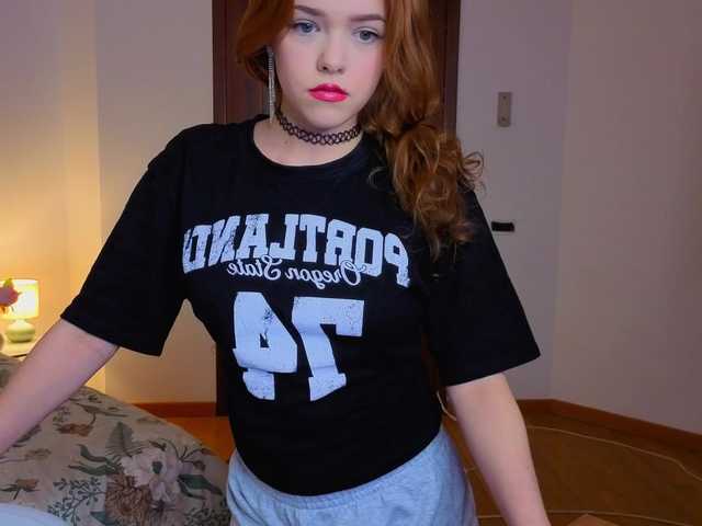 Melissa-me0w live cam on BongaCams
