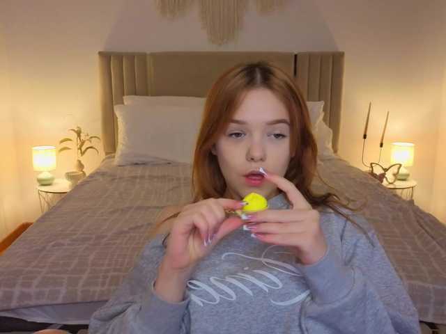 Melissa-me0w live cam on BongaCams