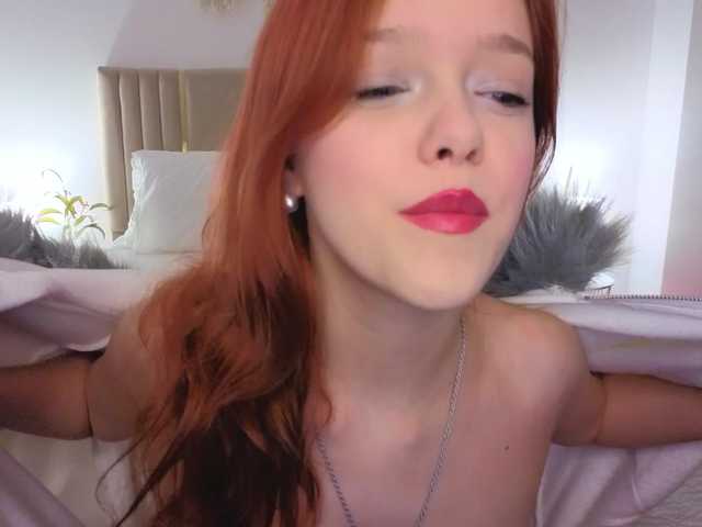 Melissa-me0w live cam on BongaCams