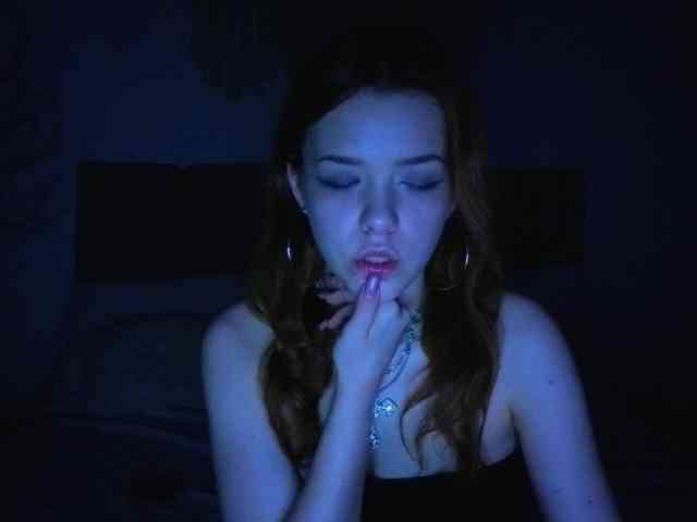 Melissa-me0w webcam
