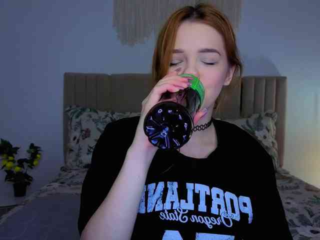 Melissa-me0w webcam