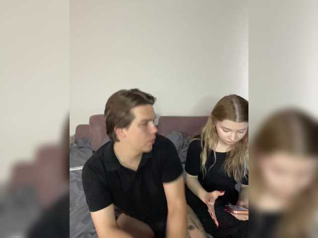 HushedHaze live cam