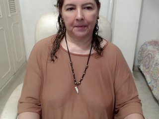 leonela-68