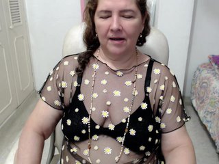 leonela-68 Porn Show