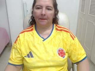 leonela-68