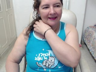 leonela-68 Porn Show