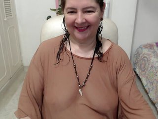 leonela-68 Porn Show