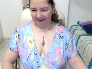 leonela-68 Porn Show