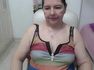 leonela-68 Porn Show