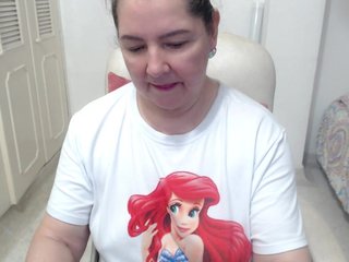 leonela-68 Porn Show
