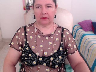 leonela-68 Porn Show