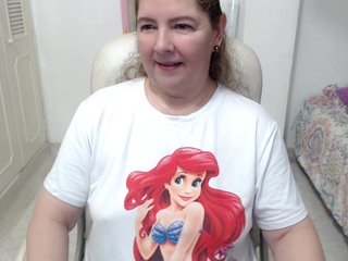 leonela-68 Porn Show