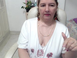 leonela-68