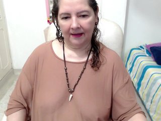 leonela-68 Porn Show