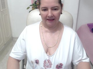 leonela-68